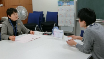 教職支援室での個別相談の様子
