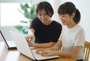 オープンキャンパス「ライブ配信」を同時開催（予約不要）