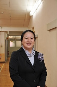 柳澤真美 教諭