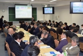 参加する関係職員