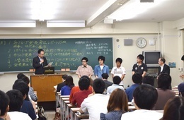 社長賞に選ばれた4グループの代表