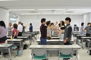 アサーショントレーニングを実践する受講者のみなさん