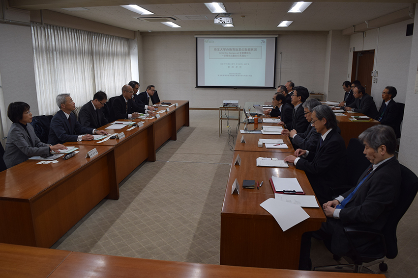 埼玉県高等学校長協会との高大対話の様子1
